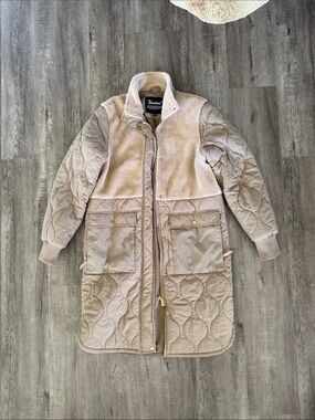 Vibrant Vestival Quilted Sherpa-Trim Long Puffer Coat in Taupe
